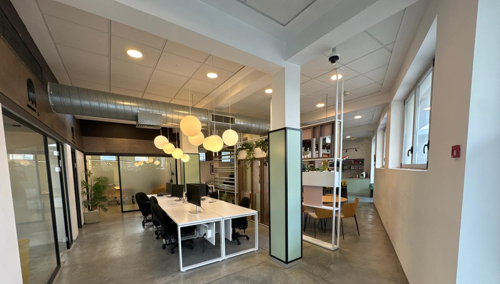 שוק המשרדים להשכרה בירושלים: נתונים ועדכונים