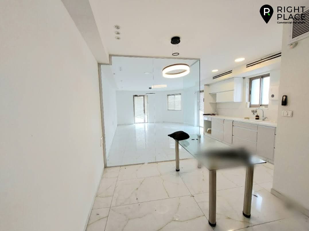 משרד 135 מ"ר להשכרה בירושלים