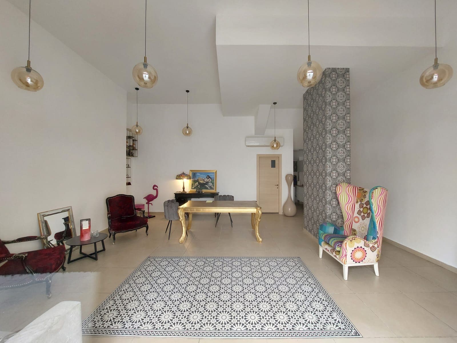 חנות 55 מ"ר להשכרה בירושלים משופץ