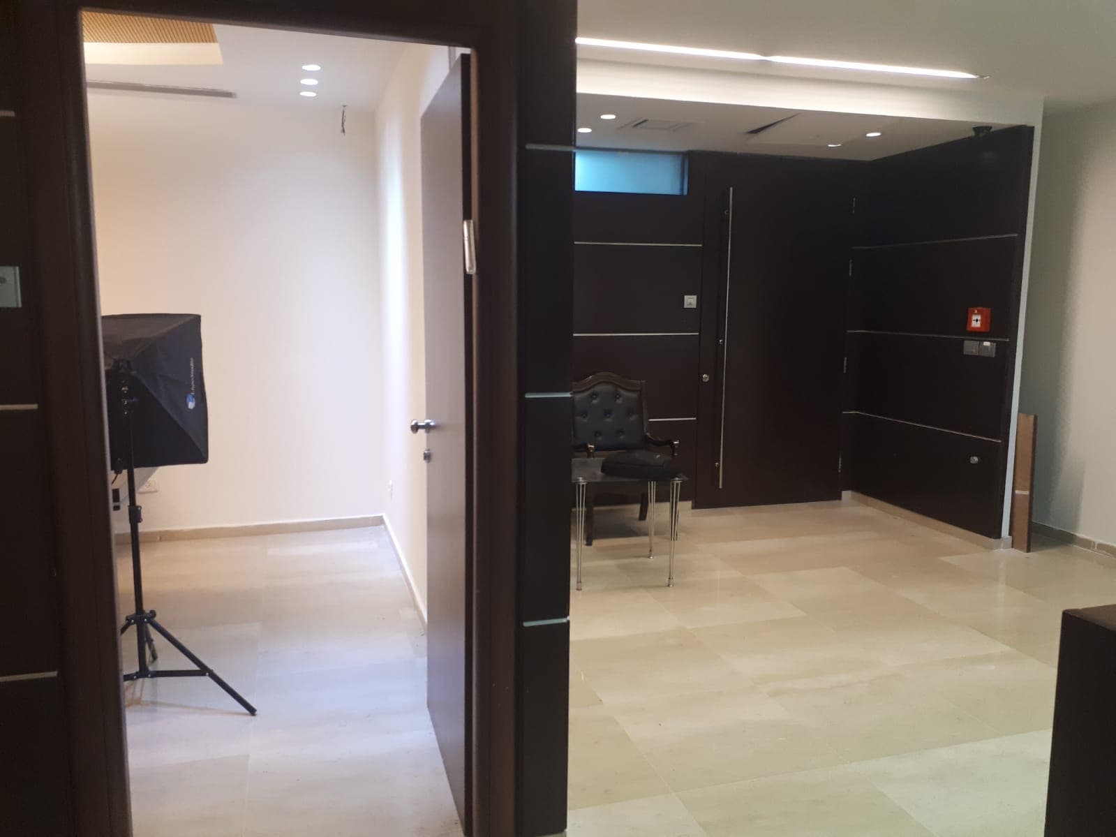 משרד 100 מ"ר להשכרה בירושלים עם חניה