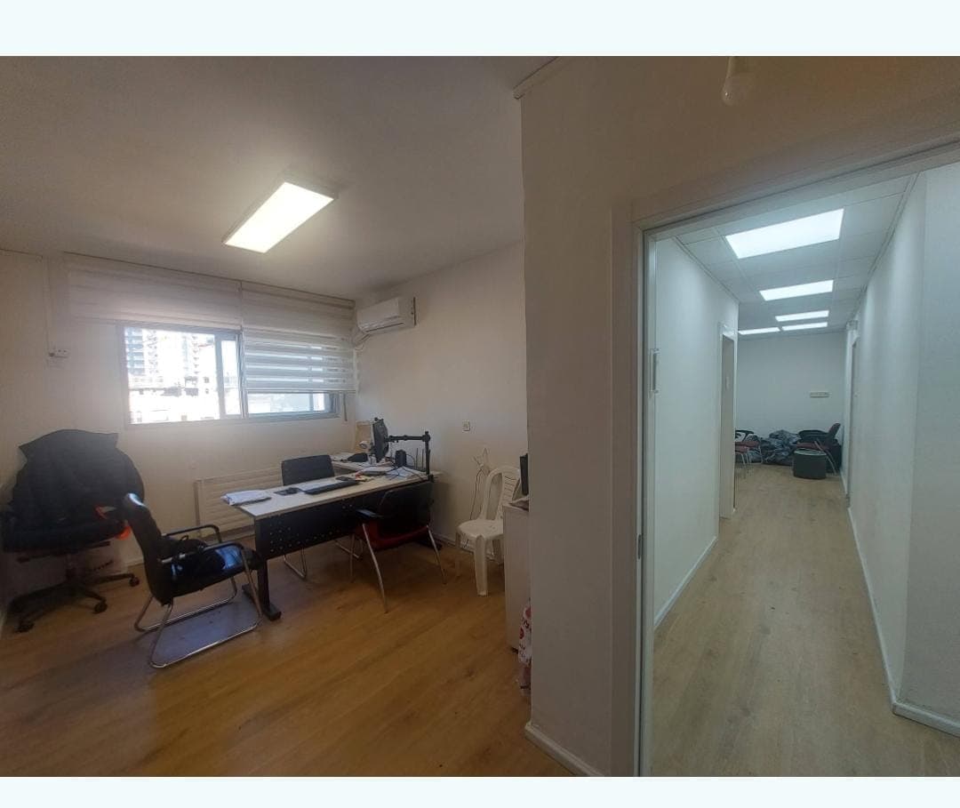 משרד 75 מ"ר להשכרה בירושלים משופץ