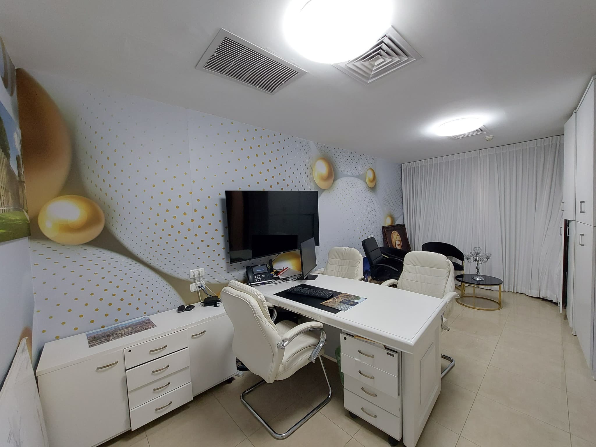 משרד 80 מ"ר להשכרה בירושלים משופץ