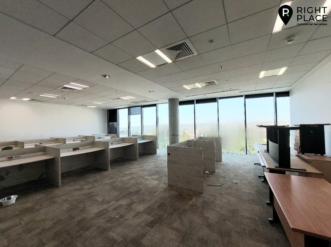 משרד 250 מ"ר להשכרה בירושלים יוקרתי