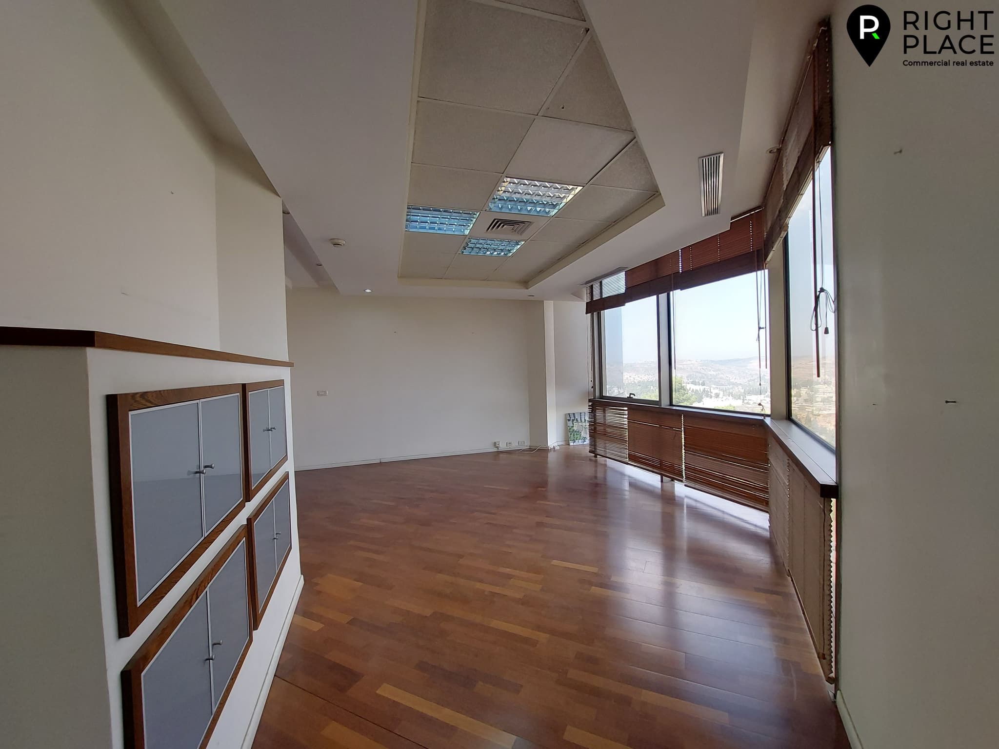 משרד 180 מ"ר להשכרה בירושלים יוקרתי