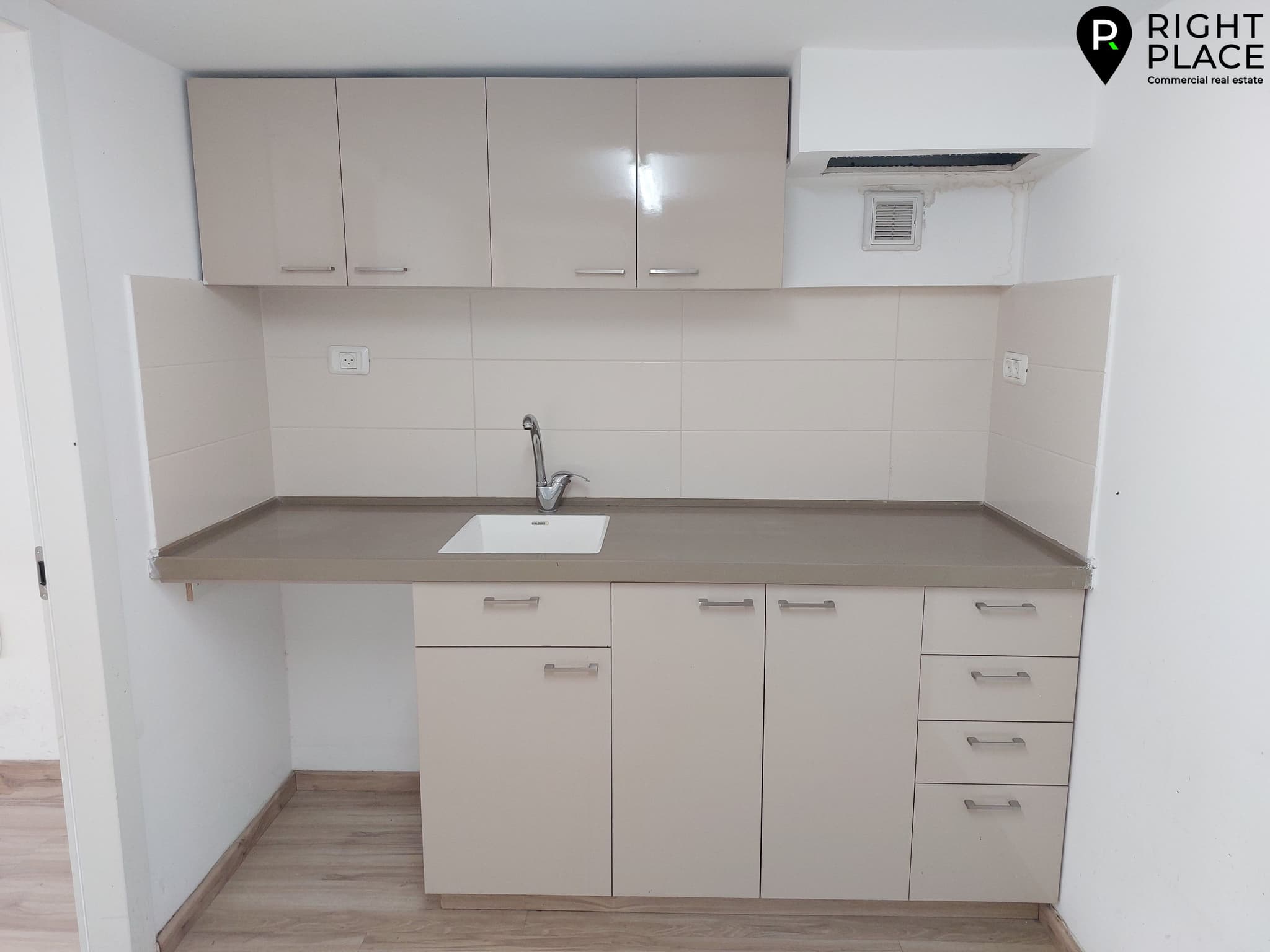 משרד 70 מ"ר להשכרה בירושלים