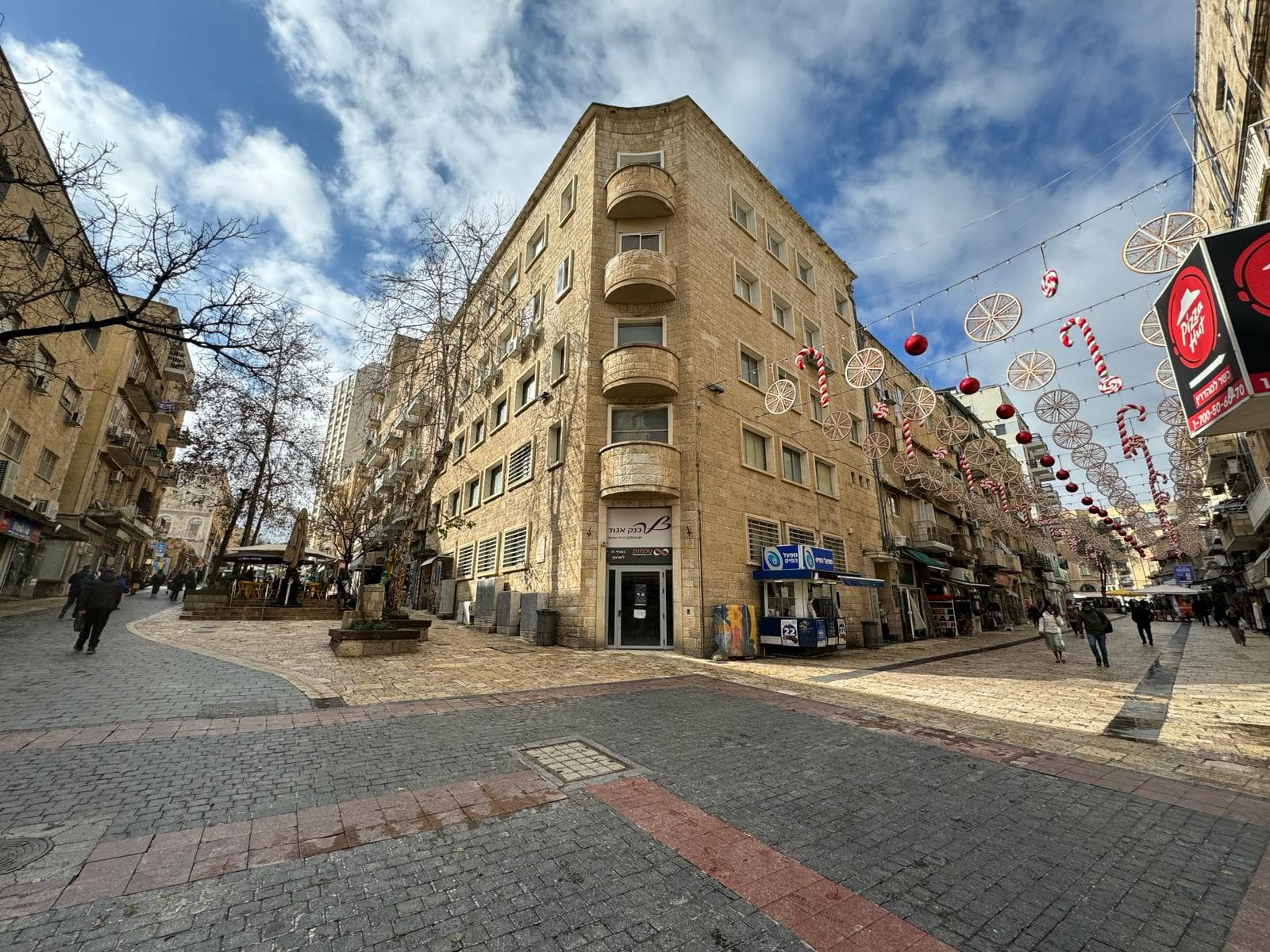 נכס 1100 מ"ר להשכרה בירושלים