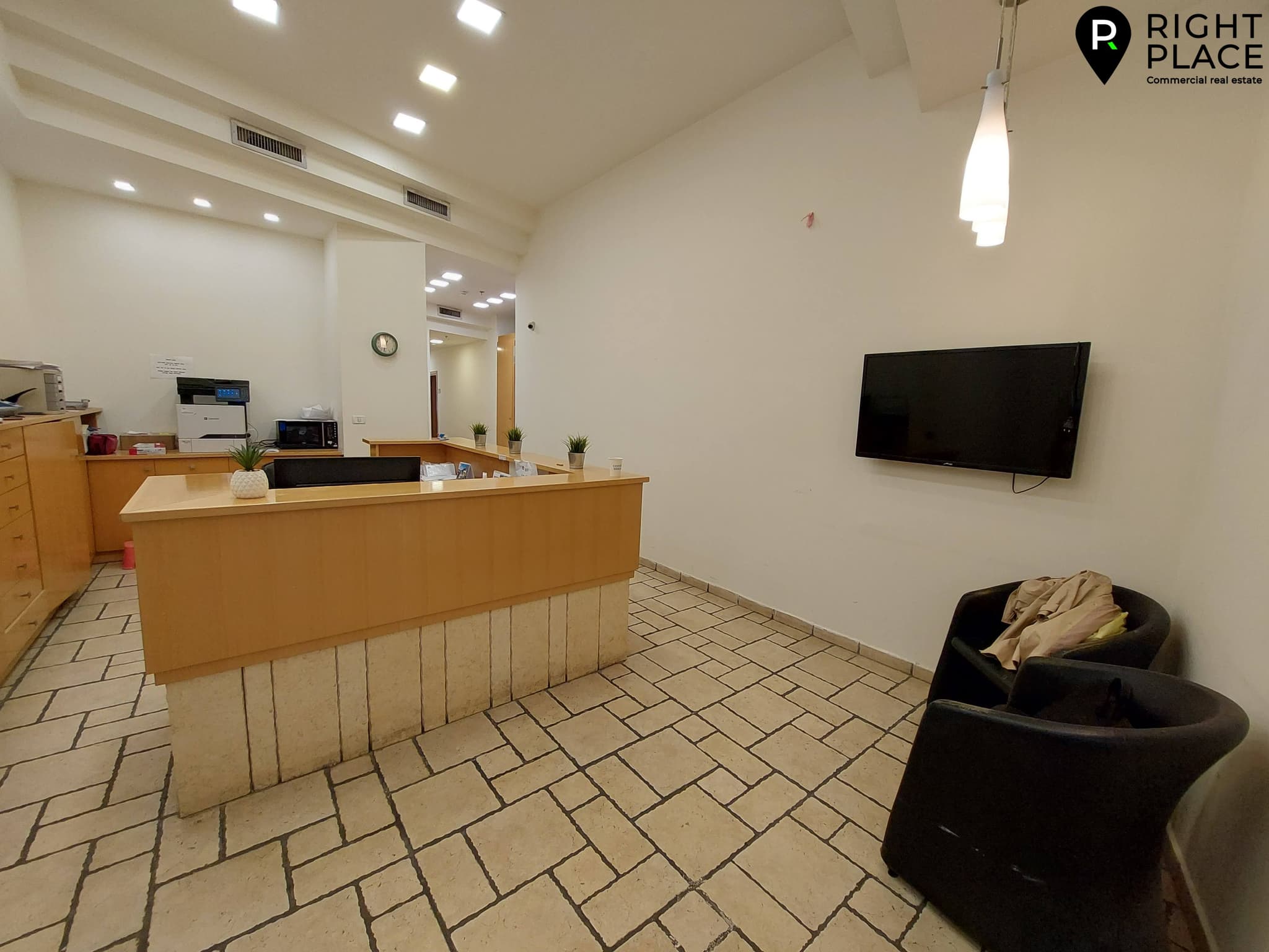 משרד 300 מ"ר להשכרה בירושלים