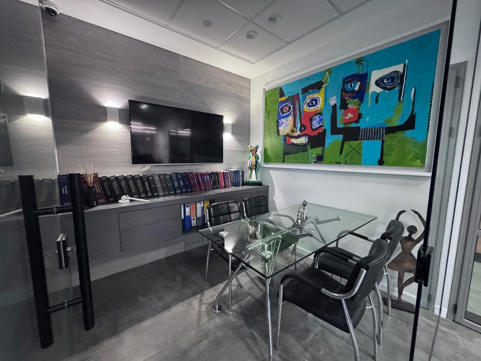 משרד להשכרה בתלפיות! - תמונה 1