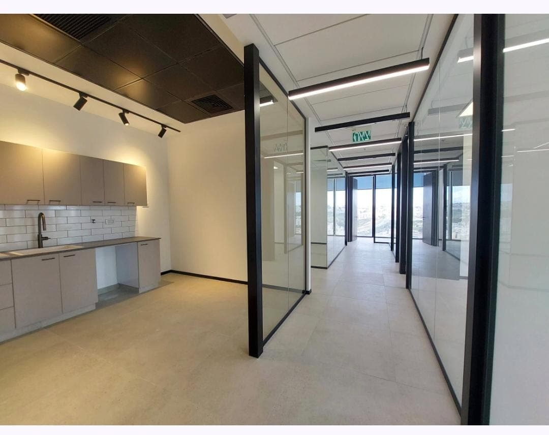 משרד להשכרה בהר חוצבים! - תמונה 1