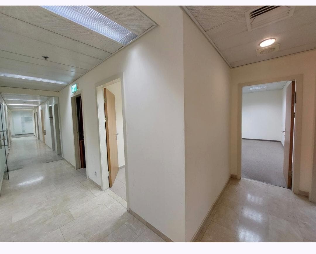 משרד להשכרה בהר חוצבים! - תמונה 1