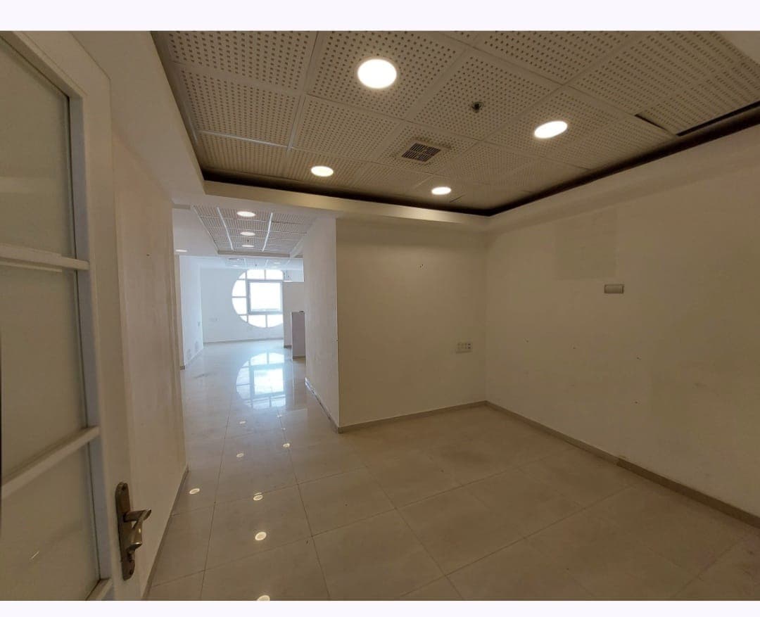 משרד להשכרה בהר חוצבים! - תמונה 1