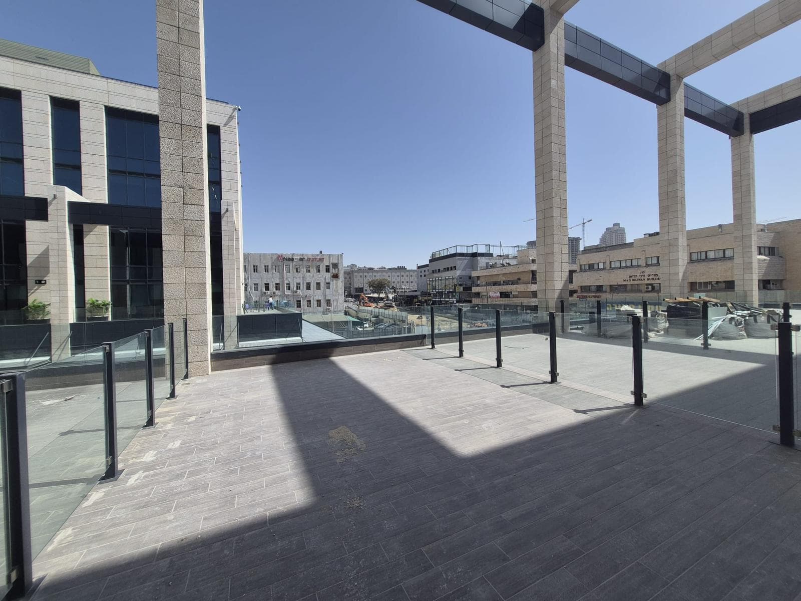 משרד להשכרה בתלפיות! - תמונה 1