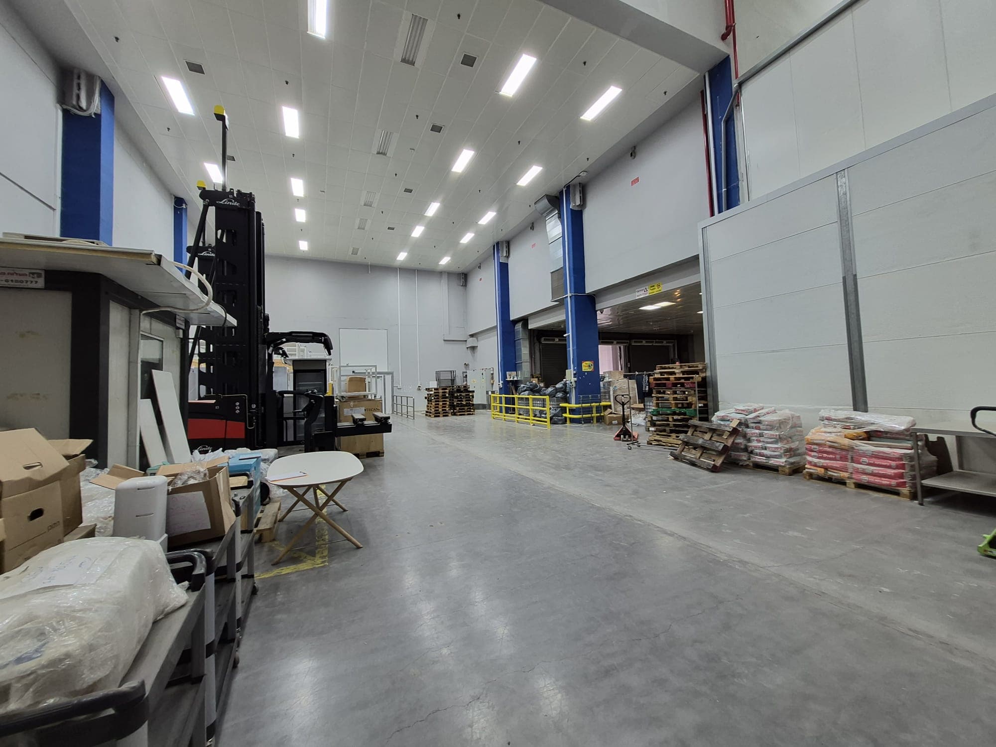 מחסן לוגיסטי להשכרה בהר חוצבים! - תמונה 1