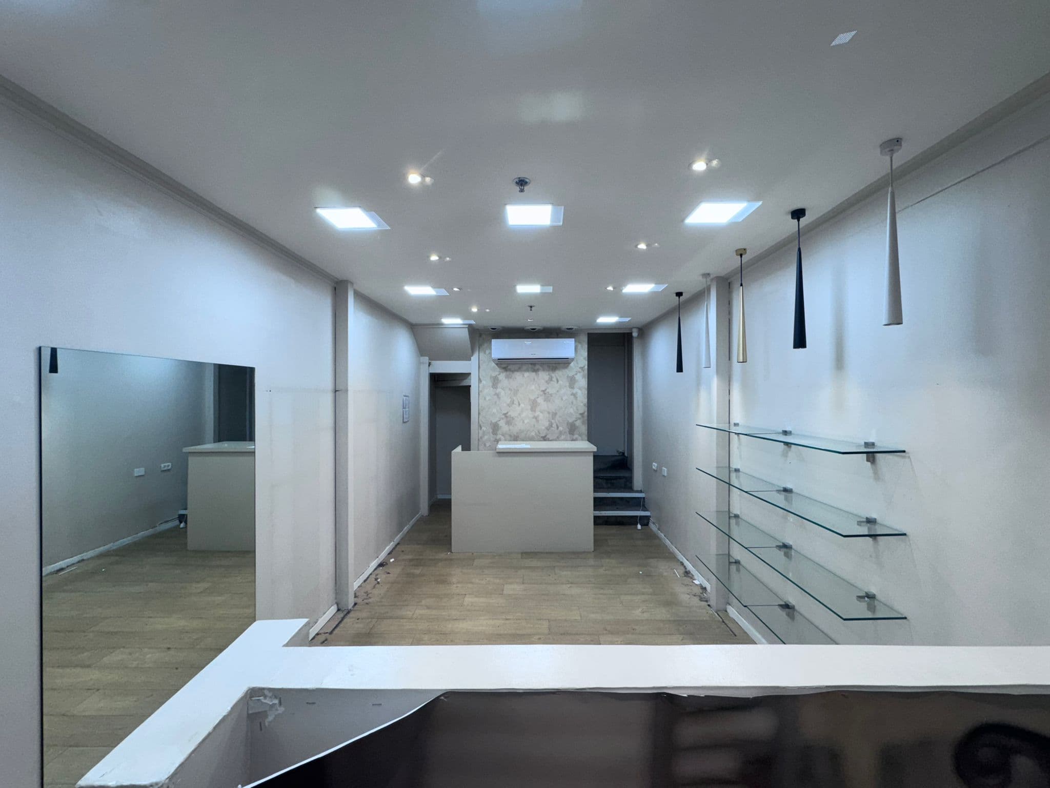 חנות להשכרה בכניסה לעיר! - תמונה 1