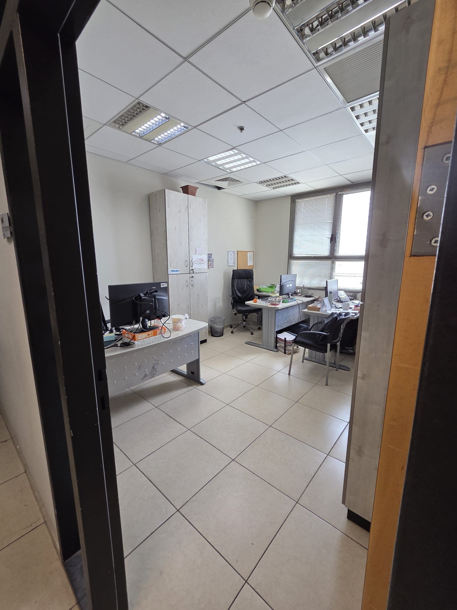 משרד להשכרה בתלפיות! - תמונה 1